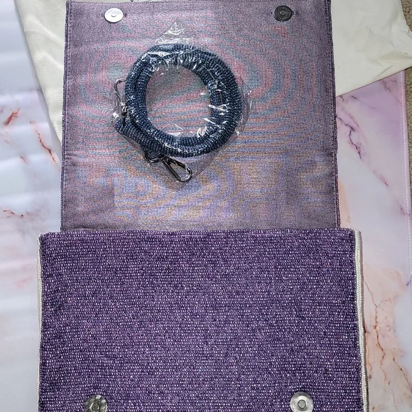 Hopeless Romantic Edgar Allen Poe The Raven Beaded Book Shaped Purse - Picture 8 of 10